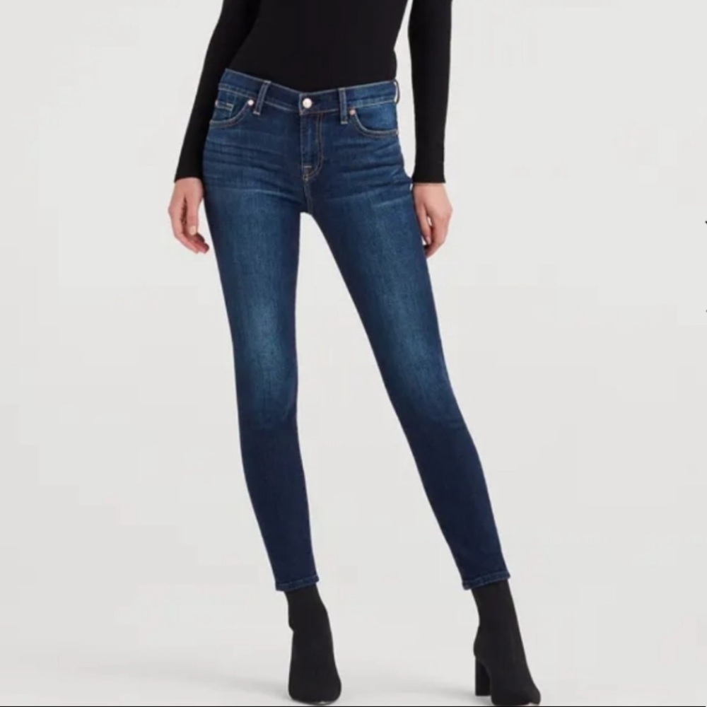 7 FAM "The Skinny" Jean
